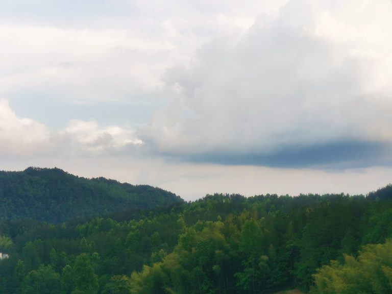 Misty mountains of Huoshan