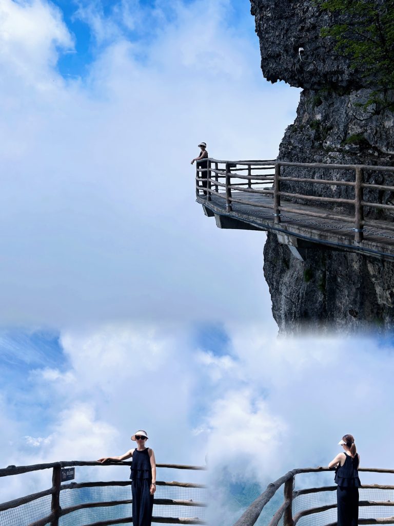 Cliffside driving on Yanhuang Highway