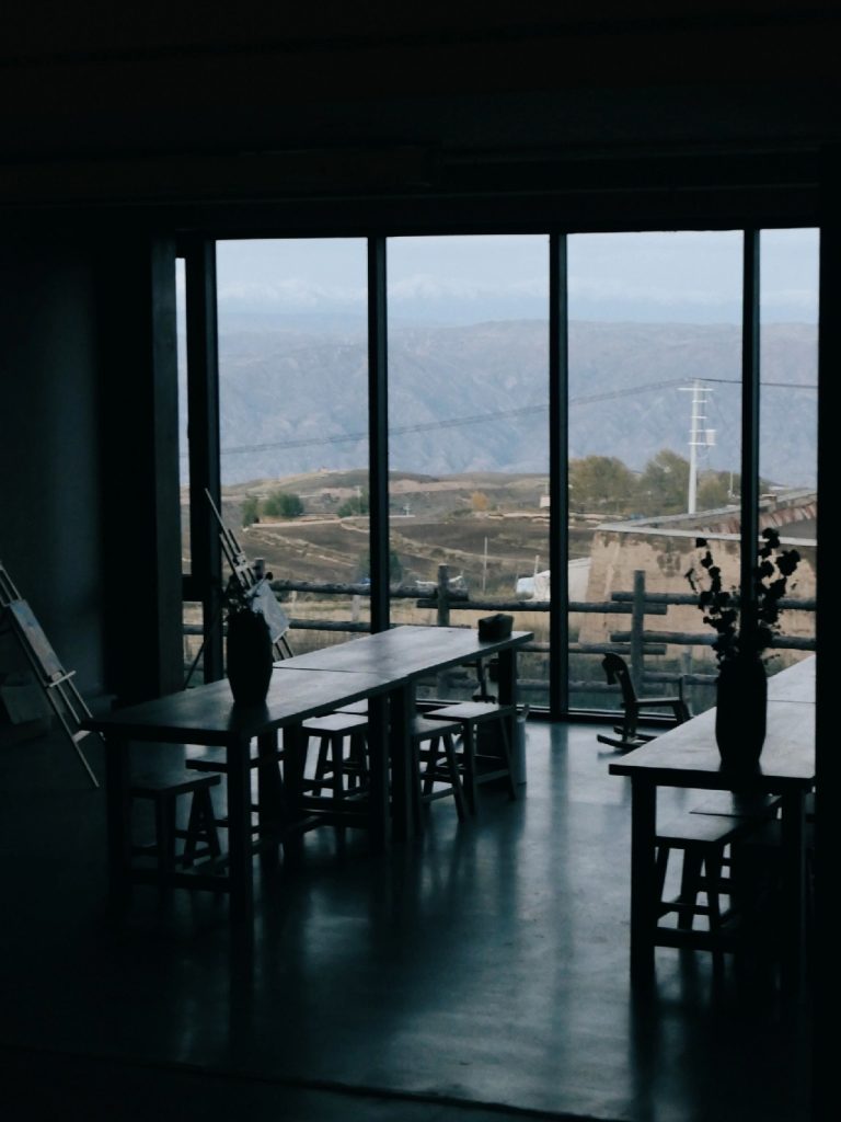 Mountain-view dining room