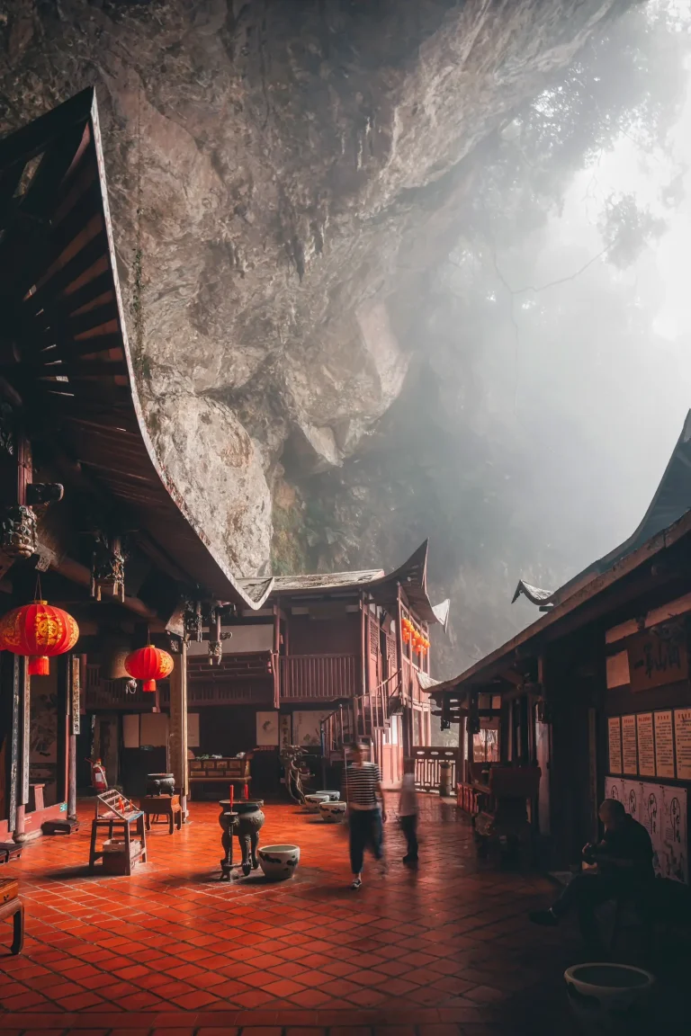 Dongshan Island Left Ear天台 viewpoint - Fujian Tulou Exploration Adventure