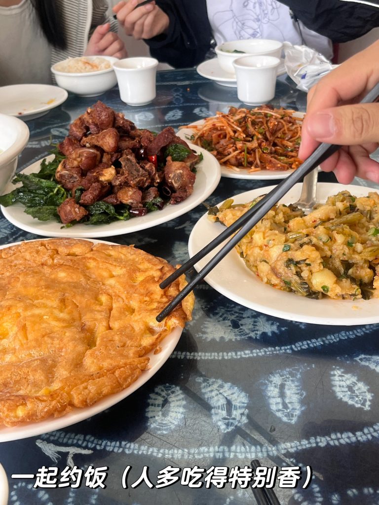 Dali digital nomad community meal